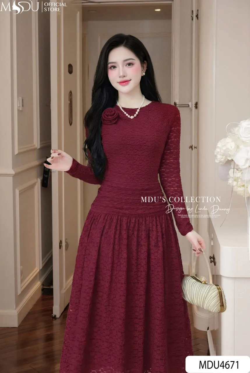 PREMIUM BURGUNDY LACE FLARE DRESS | MDU4671 - Image 3