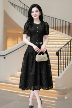 LUXURY PEARL-ACCENTED BLACK LACE MAXI | MDU4682