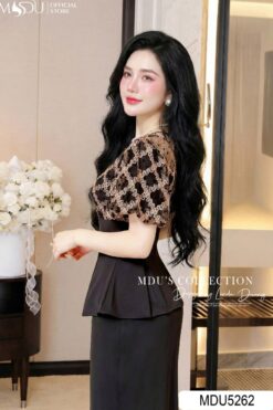 Alternative view of NOIR LATTICE PEPLUM GOWN – SOPHISTICATED GRACE | MDU5262